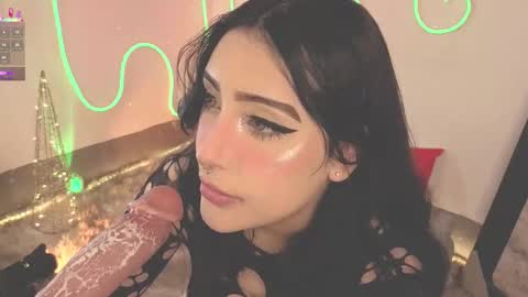 Ash  online show from 12.19.25