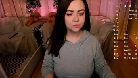 Your girlfriend online show from 12.17.25