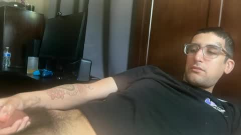 Snapshot of ashur_06 chatting on 06.22.26 ashur_06 online show from 06.22.26