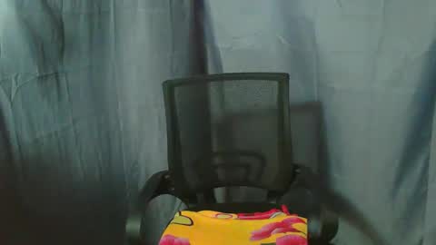 asian_angelcumster online show from 11.17.25