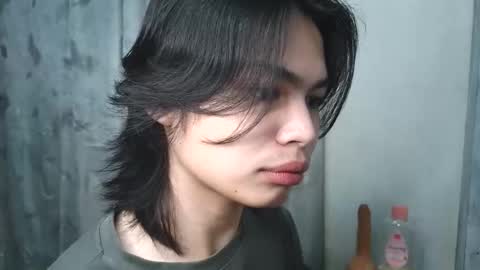 asian_babyboi online show from 09.15.25