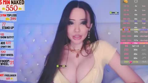 Snapshot of asian_gf chatting on 05.11.26 usually start stream about 10 pm PST 1 am EST online show from 05.11.26