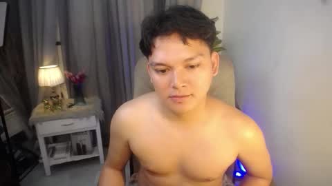 asian_handsomexx online show from 01.14.26