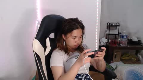 bb girl online show from 11.12.25