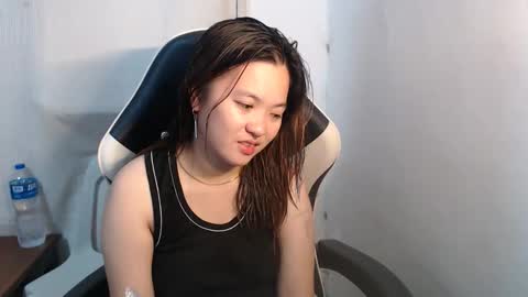 Snapshot of asian_honey69 chatting on 02.06.26 bb girl online show from 02.06.26