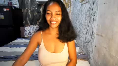 Snapshot of asian_janeth chatting on 07.12.26 im janeth single mom online show from 07.12.26