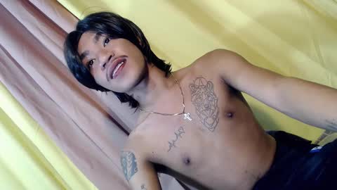 Snapshot of asian_kimxxx chatting on 02.17.25 don online show from 02.17.25