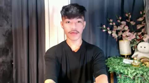 Snapshot of asian_kimxxx chatting on 09.29.25 don online show from 09.29.25