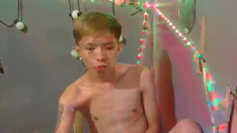 Snapshot of asian_macky chatting on 02.10.26 asian_macky online show from 02.10.26