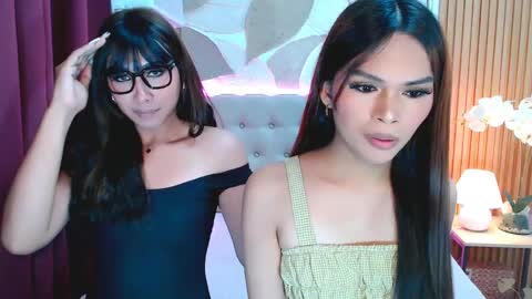 Snapshot of asian_mooreen chatting on 04.25.26 mooreen online show from 04.25.26