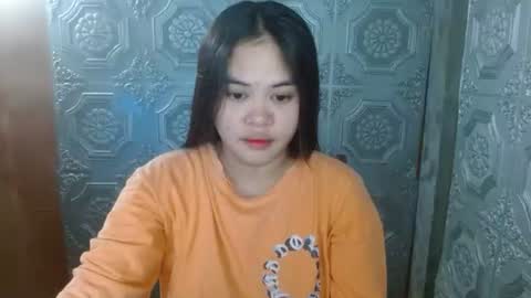 Snapshot of asian_nova chatting on 10.16.25 asian_nova online show from 10.16.25