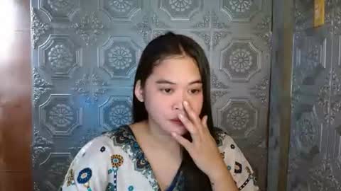 Snapshot of asian_nova chatting on 10.24.25 asian_nova online show from 10.24.25