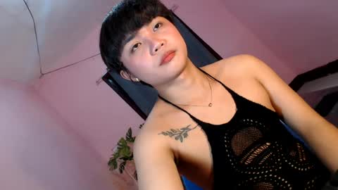 Snapshot of asian_reyshell chatting on 06.27.26 Reyshell online show from 06.27.26