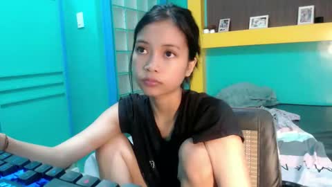 Snapshot of asian_slade chatting on 05.17.26 asian_slade online show from 05.17.26