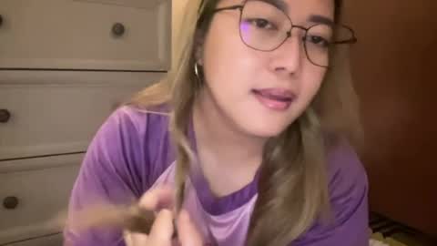 Snapshot of asianbunny10 chatting on 07.20.26 Curvy online show from 07.20.26