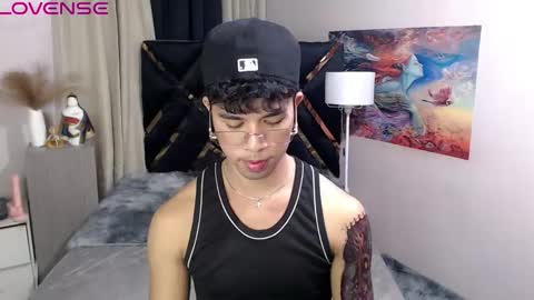 asiancum_peter online show from 09.22.25