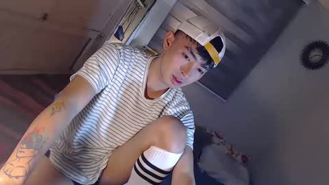 Snapshot of asiancummer_bry69 chatting on 02.25.25 Bry online show from 02.25.25