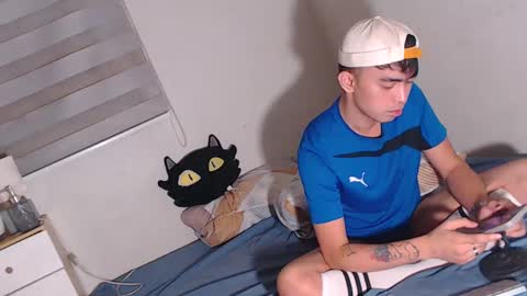 Snapshot of asiancummer_bry69 chatting on 03.09.25 Bry online show from 03.09.25