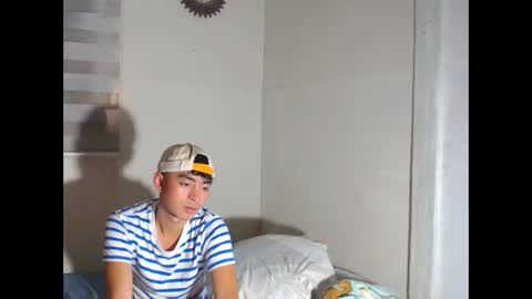 Snapshot of asiancummer_bry69 chatting on 03.10.25 Bry online show from 03.10.25