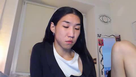 Snapshot of asiancvnt chatting on 11.16.25 asiancvnt online show from 11.16.25