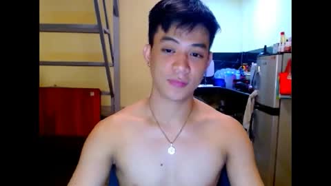 Snapshot of asiandreamboyx chatting on 04.22.26 asiandreamboyx online show from 04.22.26