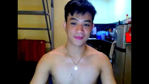 Snapshot of asiandreamboyx chatting on 05.08.26 asiandreamboyx online show from 05.08.26