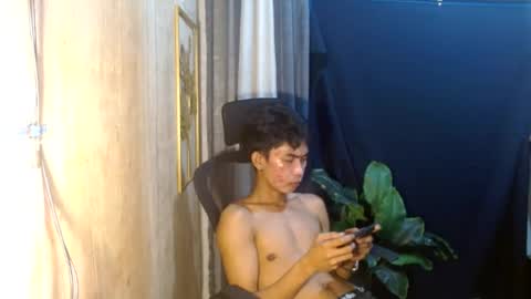 Snapshot of asianhotbigcock chatting on 07.15.26 Nico online show from 07.15.26
