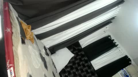 Snapshot of asianhotlover69 chatting on 03.11.25 elish 3 online show from 03.11.25