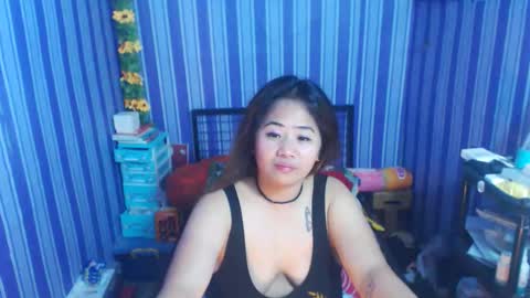 Snapshot of asiankitty23xx chatting on 05.11.26 asiankitty23xx online show from 05.11.26