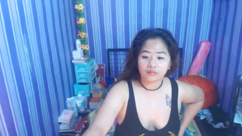 Snapshot of asiankitty23xx chatting on 05.30.26 asiankitty23xx online show from 05.30.26