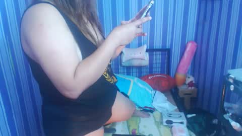 Snapshot of asiankitty23xx chatting on 06.04.26 asiankitty23xx online show from 06.04.26