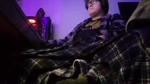 Snapshot of asianloverxxx_x chatting on 12.01.25 asianloverxxx_x online show from 12.01.25