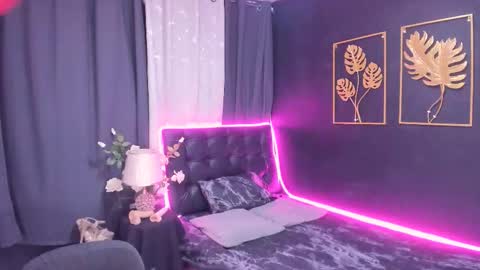 asianpetitefucker01 online show from 11.18.25