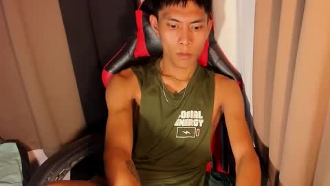 Snapshot of asianplayboyx chatting on 02.26.25 mark online show from 02.26.25