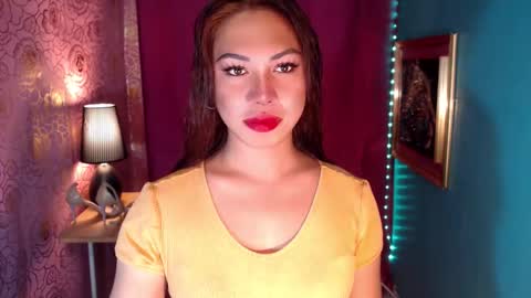 Snapshot of asiansignificant chatting on 10.22.25 Babe online show from 10.22.25