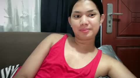 Snapshot of asiansweet_lily chatting on 06.17.26 Lily online show from 06.17.26