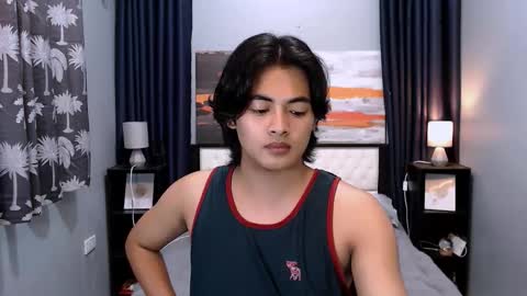 Snapshot of asianverstwink chatting on 01.12.26 asianverstwink online show from 01.12.26