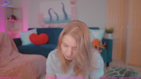 Snapshot of asiri_ocean chatting on 02.24.26 Asiri pronounced Ah-siri Please no nicknames 3 online show from 02.24.26