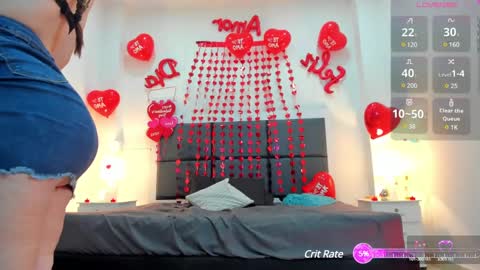  Aslhyn  online show from 02.15.25