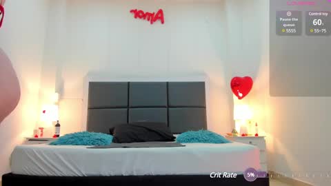  Aslhyn  online show from 03.08.25