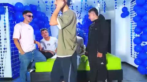 Snapshot of asmodeus7100 chatting on 12.19.24 THOMAS AND DAMIAND online show from 12.19.24