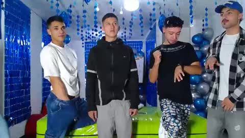 Snapshot of asmodeus7100 chatting on 02.11.25 THOMAS AND DAMIAND online show from 02.11.25