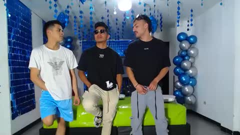 Snapshot of asmodeus7100 chatting on 02.15.25 THOMAS AND DAMIAND online show from 02.15.25