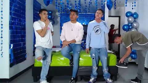 Snapshot of asmodeus7100 chatting on 02.16.25 THOMAS AND DAMIAND online show from 02.16.25