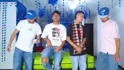 Snapshot of asmodeus7100 chatting on 02.25.25 THOMAS AND DAMIAND online show from 02.25.25