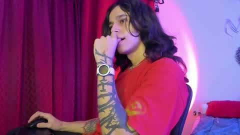 Snapshot of asmodeuszz chatting on 12.03.24 asmodeuszz online show from 12.03.24