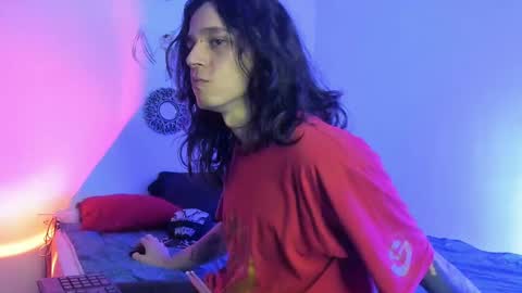 Snapshot of asmodeuszz chatting on 12.03.24 asmodeuszz online show from 12.03.24