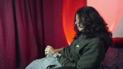 Snapshot of asmodeuszz chatting on 12.04.24 asmodeuszz online show from 12.04.24