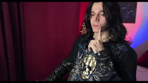 Snapshot of asmodeuszz chatting on 12.30.24 asmodeuszz online show from 12.30.24