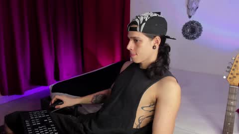 Snapshot of asmodeuszz chatting on 01.20.25 asmodeuszz online show from 01.20.25